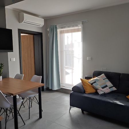 Boutique Rooms By Petric Winery Dobravlje Exteriér fotografie