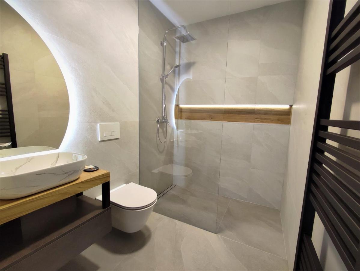 Boutique Rooms By Petric Winery Dobravlje Exteriér fotografie