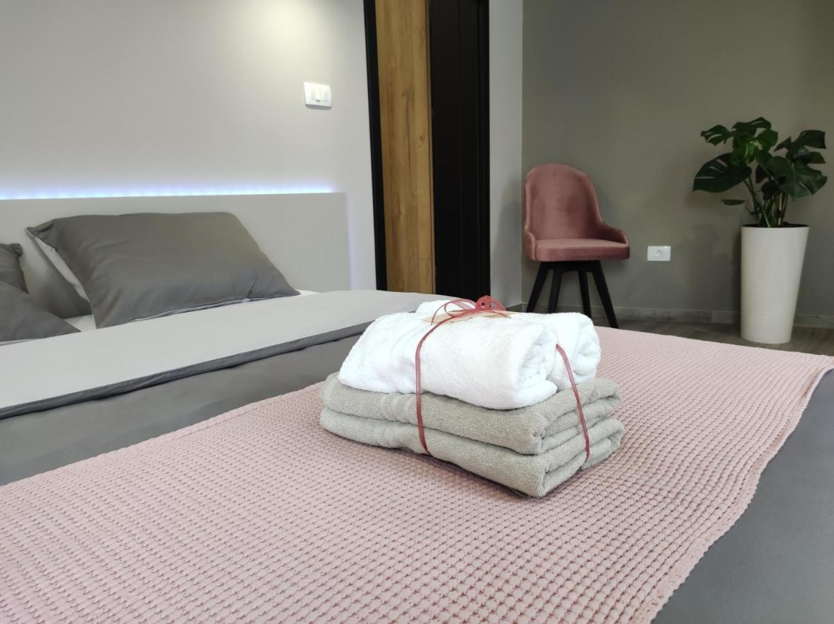 Boutique Rooms By Petric Winery Dobravlje Exteriér fotografie